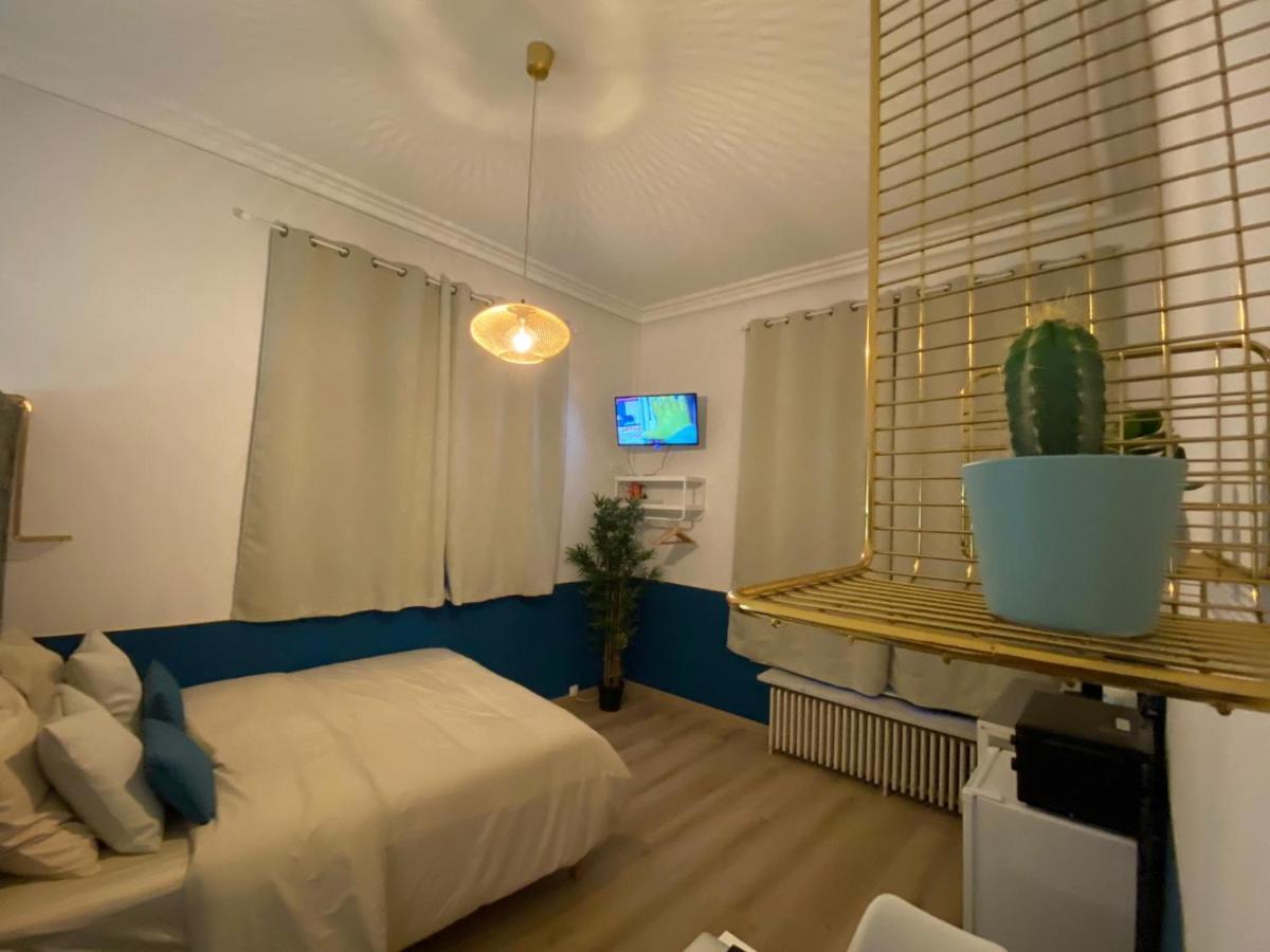 Capstay Roubaix Lille Private Shower & Netflix Exterior photo