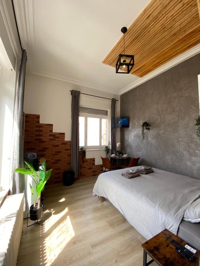 Capstay Roubaix Lille Private Shower & Netflix Exterior photo